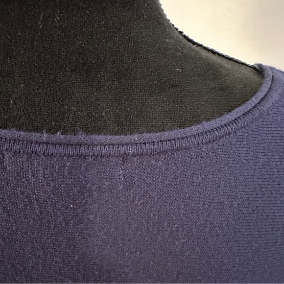 Isela Womens Sweater Size XL V Neck Striped Cuffs Dark Blue - Picture 7 of 11